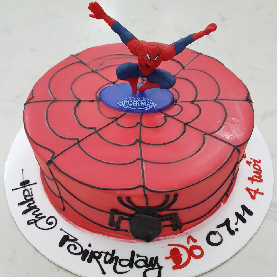 Bánh fondant màu đỏ hình anh chàng siêu nhân nhện  Bánh Thiên Thần   Chuyên nhận đặt bánh sinh nhật theo mẫu