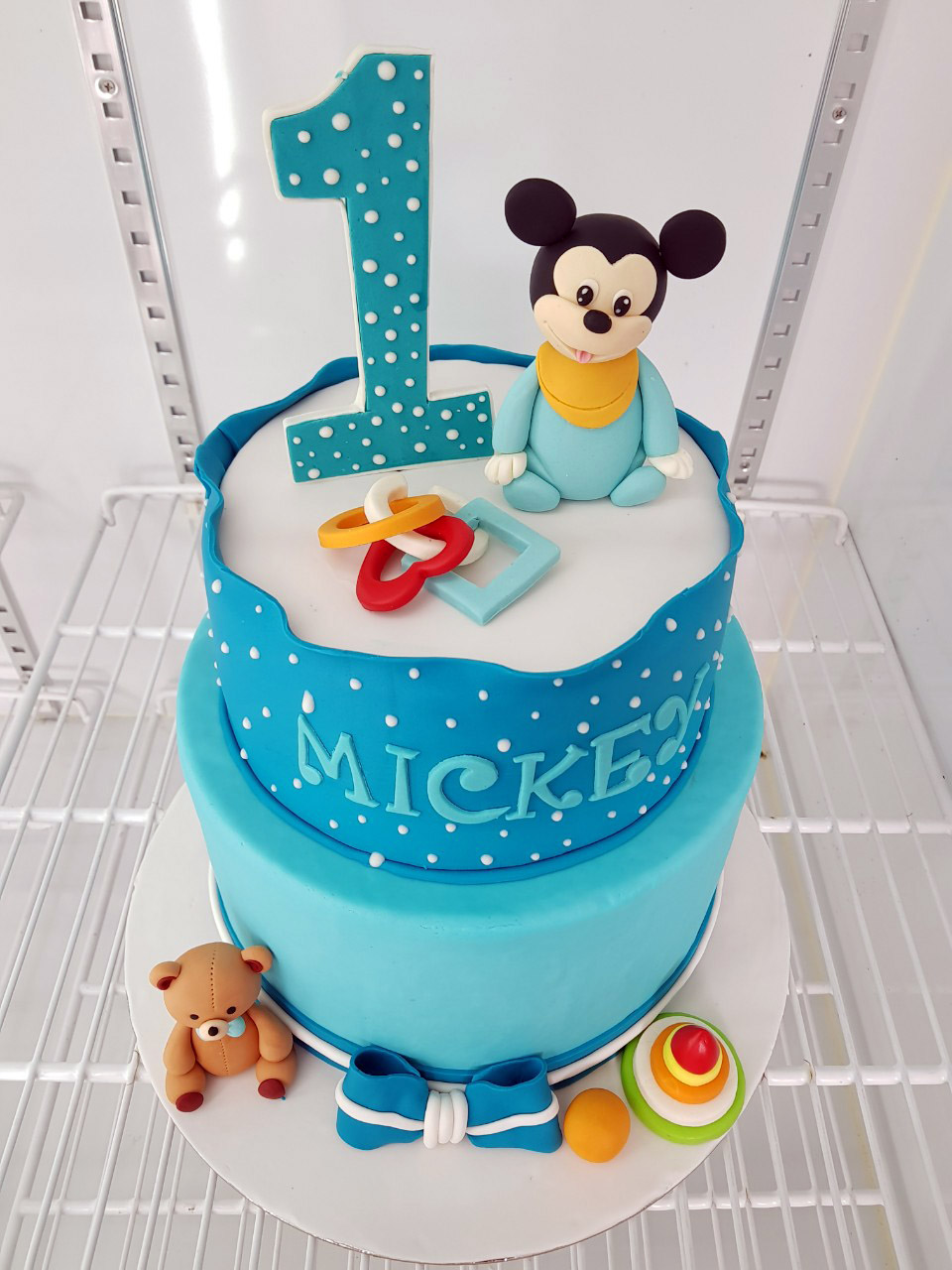 Bánh sinh nhật con chuột đẹp tặng sinh nhật người tuổi tý 6708  Bánh sinh  nhật kỷ niệm