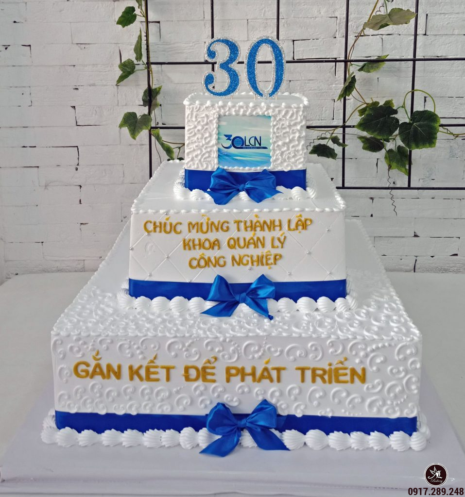 Bánh gato trang trí 3 tầng màu xanh kỷ niệm 15 năm thành lập công ty  Bánh  Thiên Thần  Chuyên nhận đặt bánh sinh nhật theo mẫu