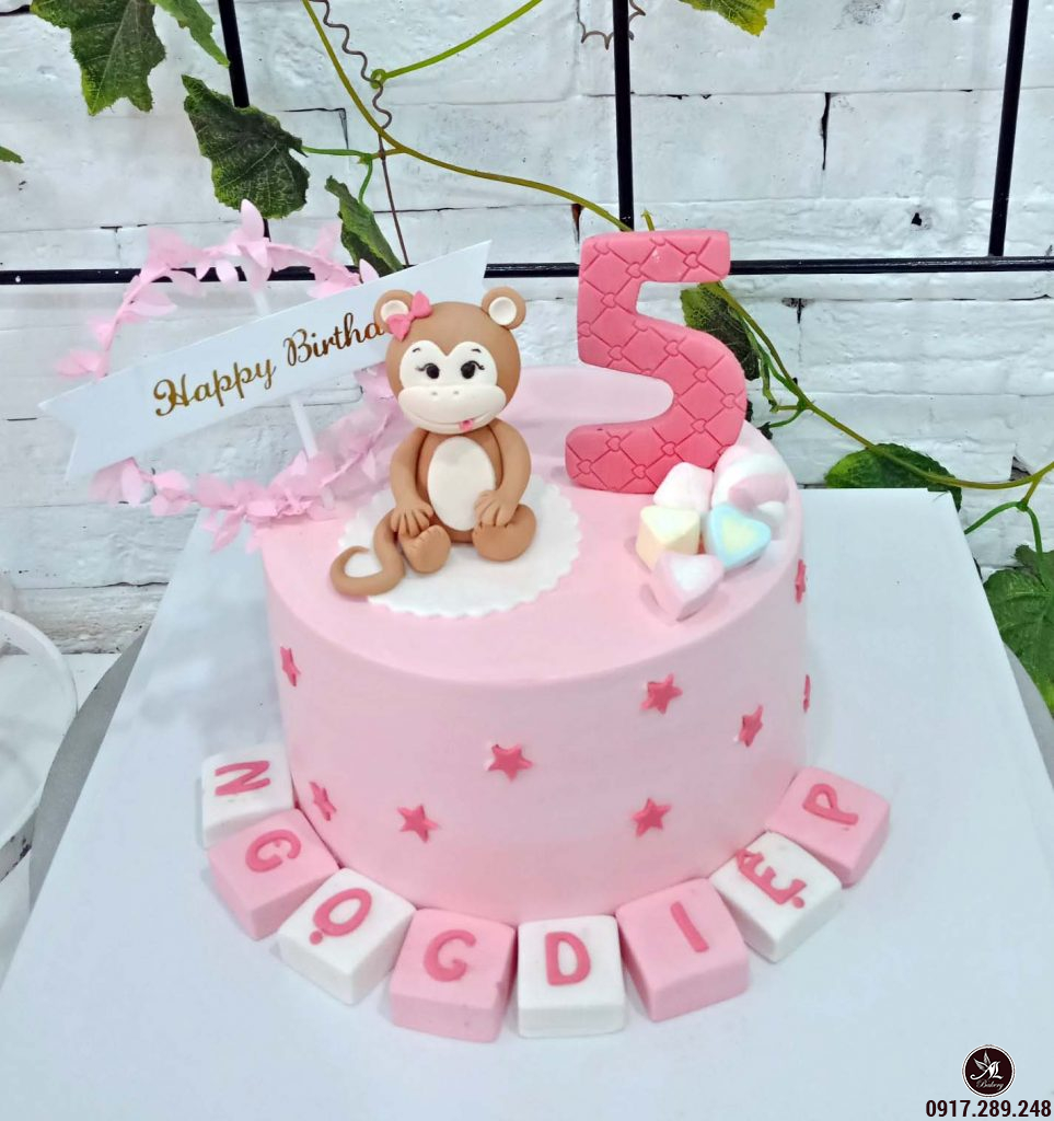 Bánh sinh nhật cho bé gái tuổi khỉ - Bánh Kem Uyen's Cake